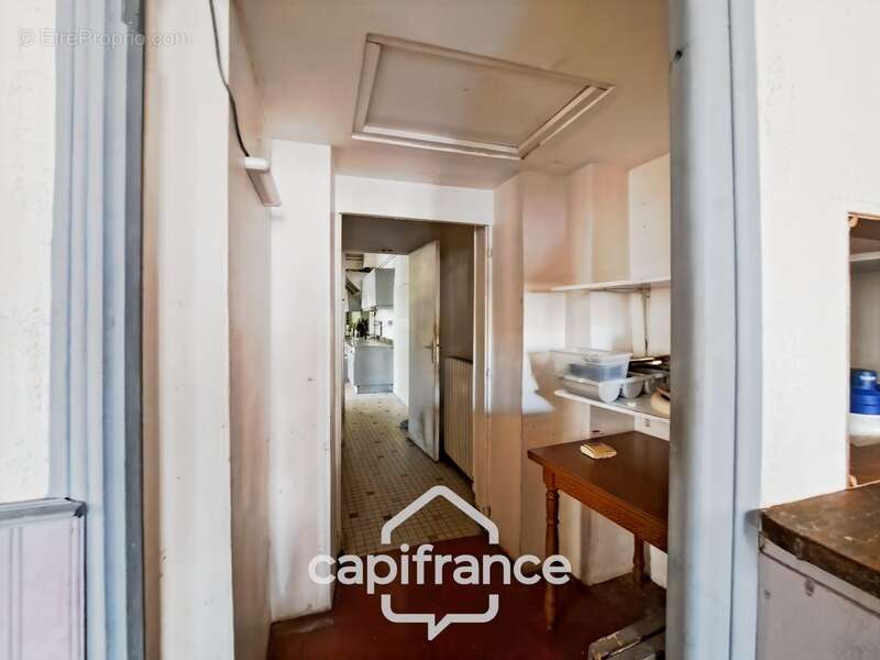 Ancien bar-restaurant avec logement – Fort potentiel au cœur de Châteaumeillant - photo 39