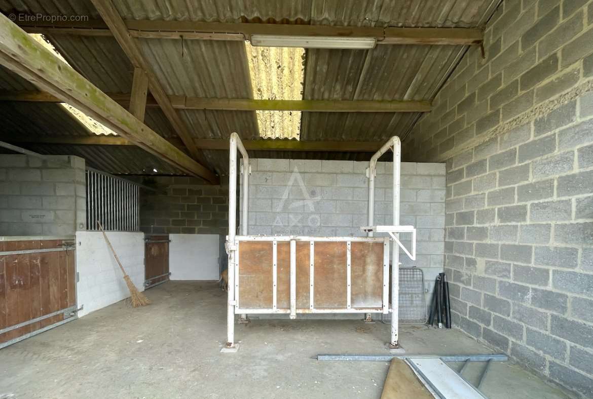 Maison à LE PIN-AU-HARAS