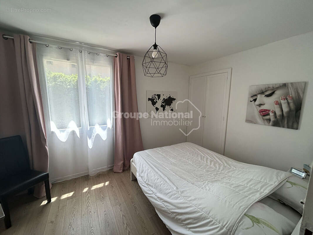 Maison de plain-pied 3 chambres + annexe sur parcelle arborée de 876 m² avec piscine et garage - Carpentras - photo 12