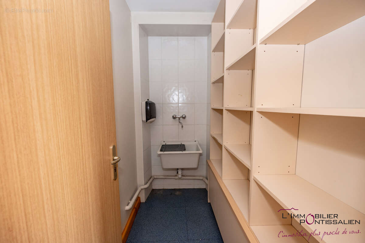 Oye et pallet : local ou appartement en rdc - photo 22