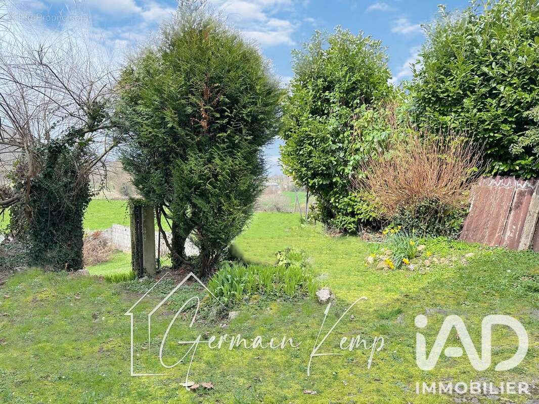 Maison 150 m² à Les Abrets  - photo 2