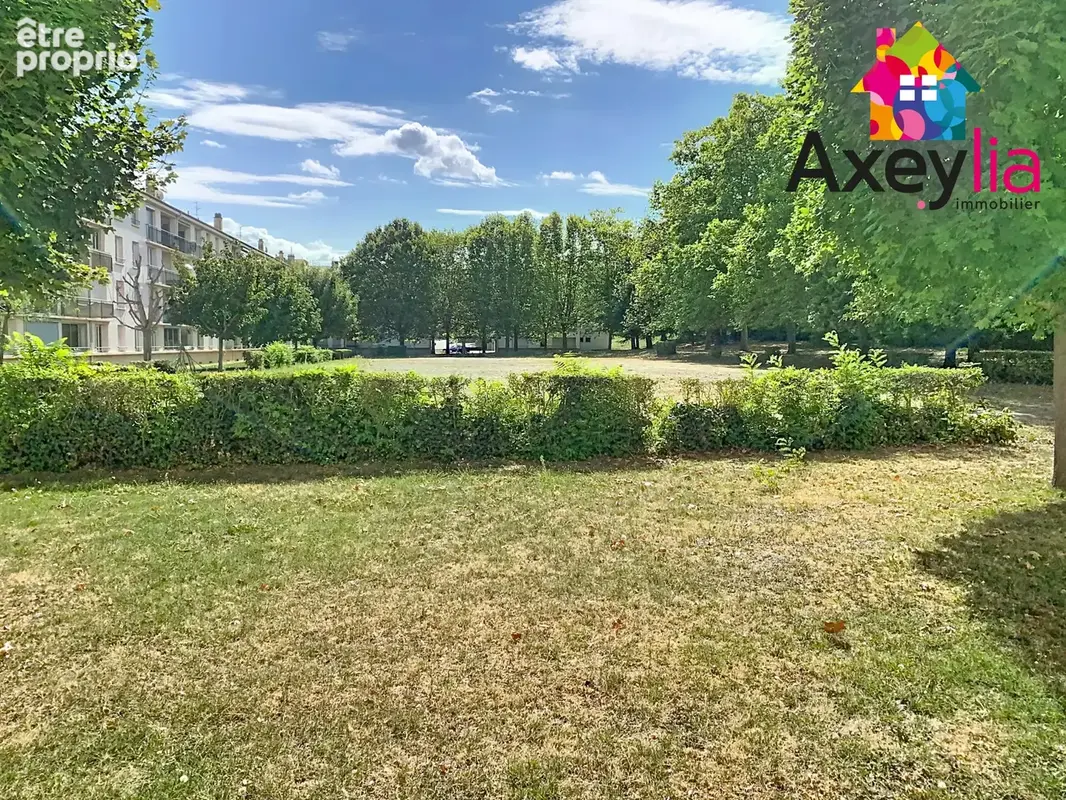 A vendre- roanne- appartement t3 loué avec cave - photo 2