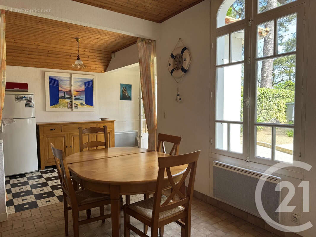 Maison à SAINT-MICHEL-CHEF-CHEF