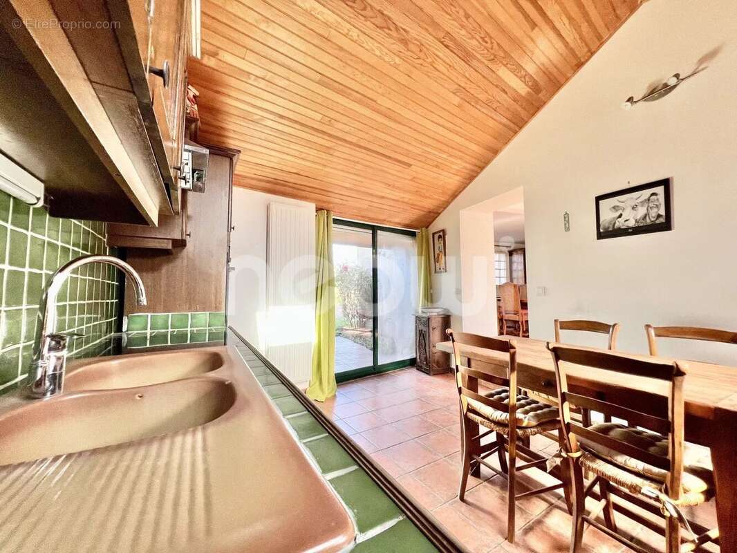 Maison à CHATELGUYON