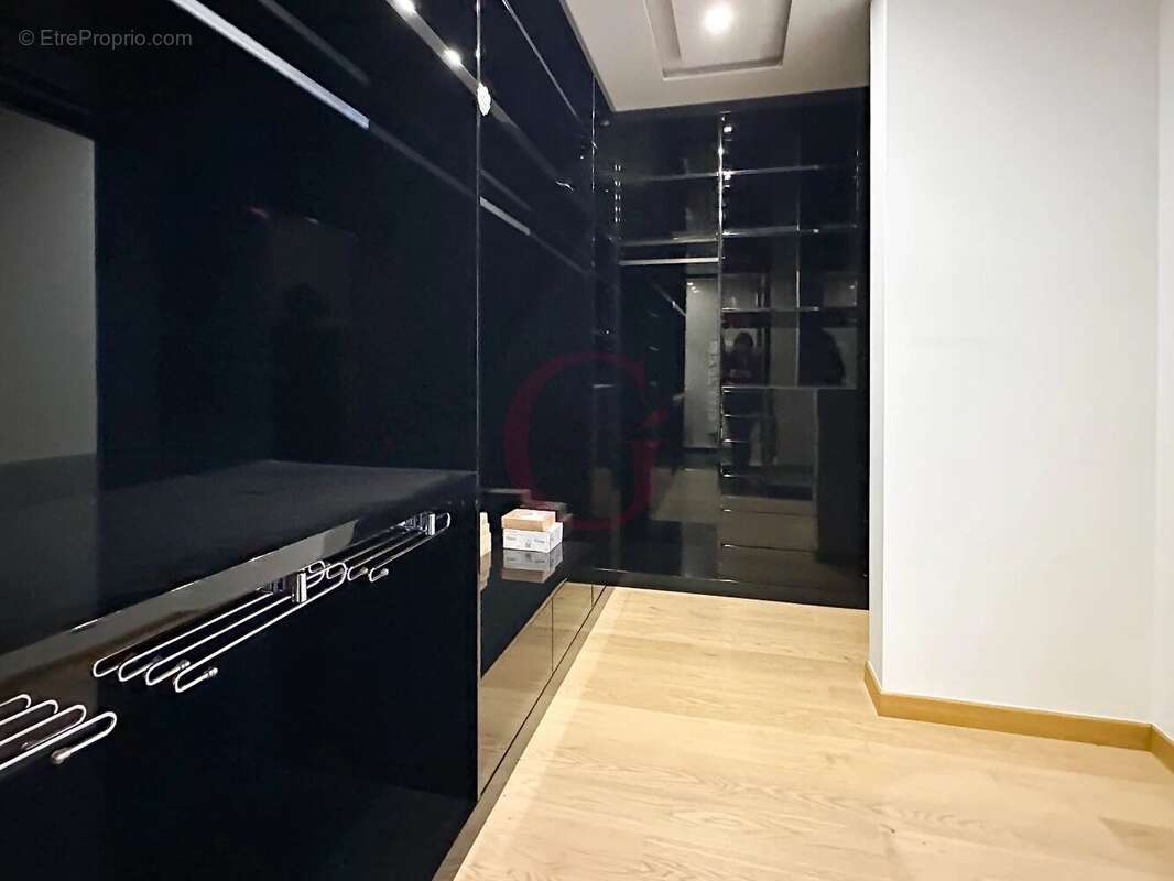 Appartement à BOURG-LA-REINE