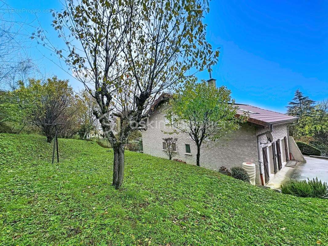 Maison à CLAIX