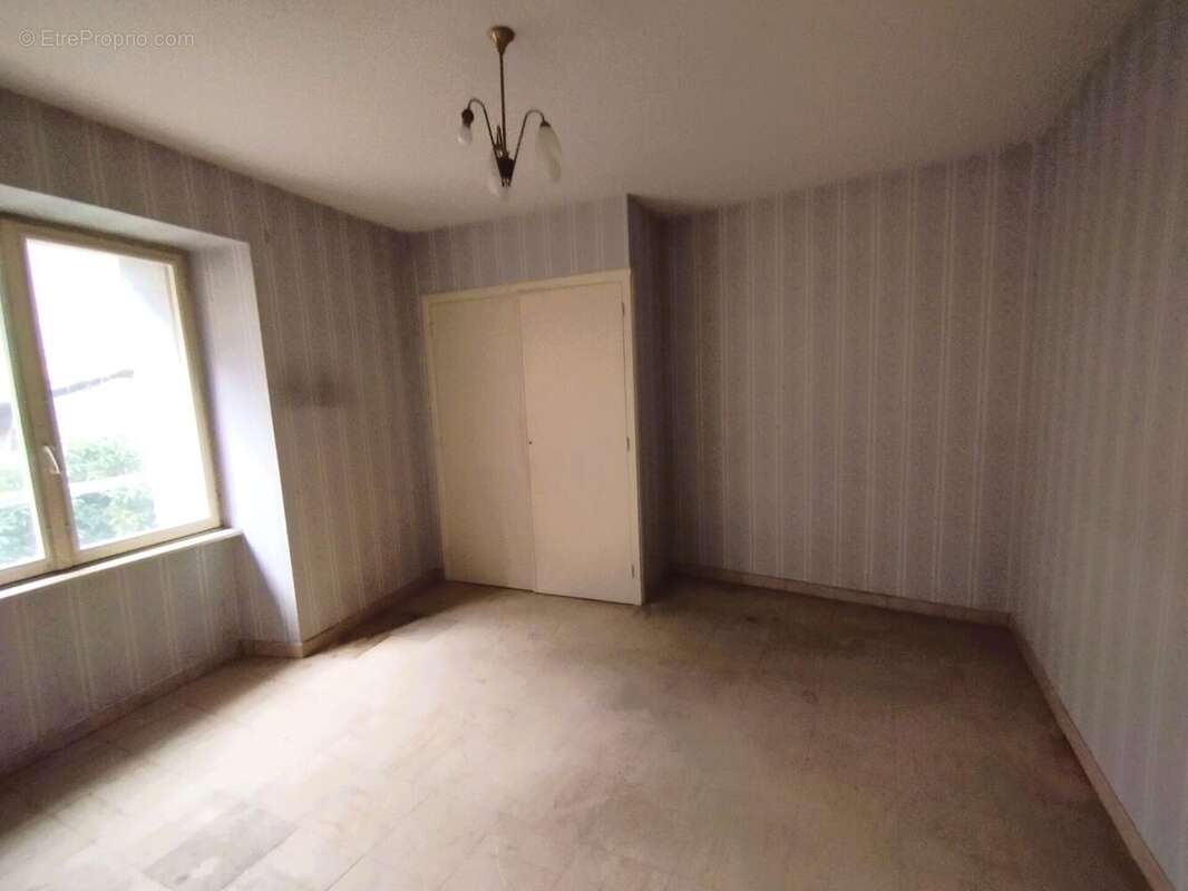 Photo 7 - Appartement à SAINT-MARTIN-DE-VALAMAS