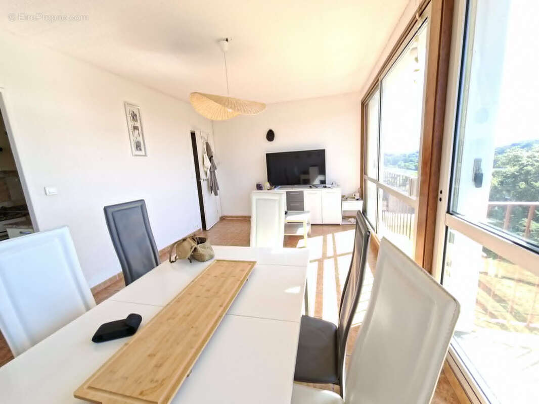 Appartement 10eme étage avec ascenceur - vue pyrénées - photo 3
