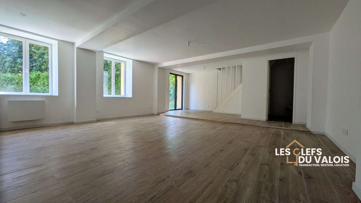 Maison à CREPY-EN-VALOIS