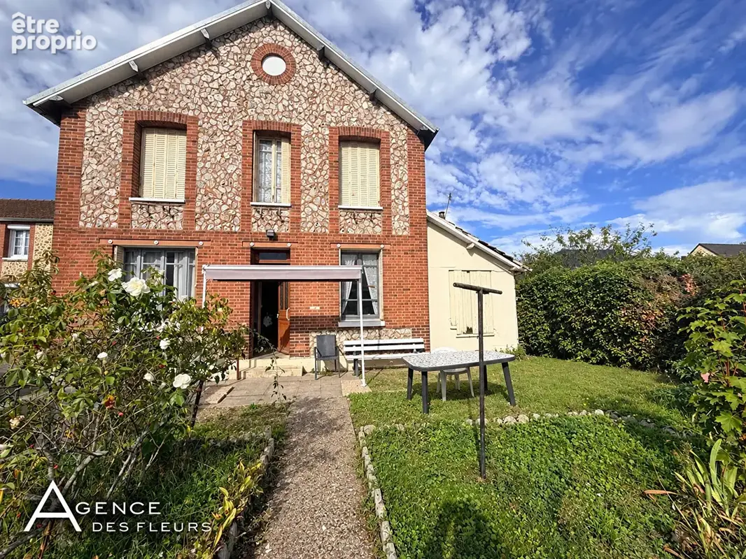 Saint aubin les elbeuf  - maison à rénover de 69 m² - photo 1