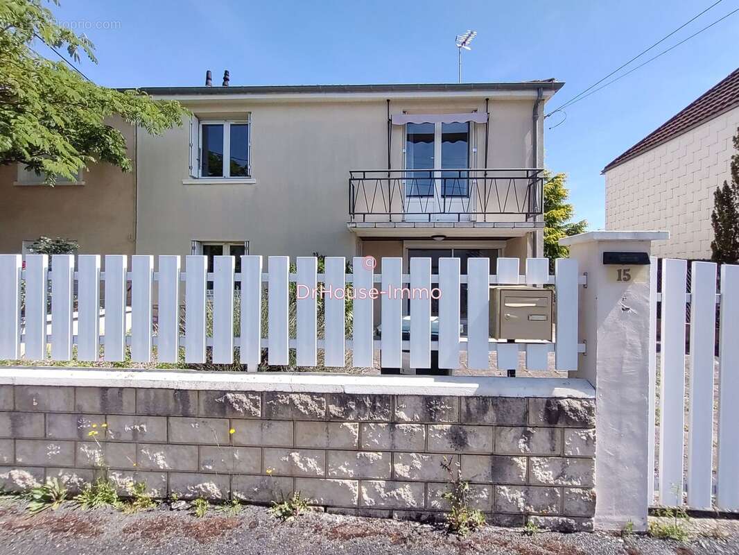 Maison à DEOLS