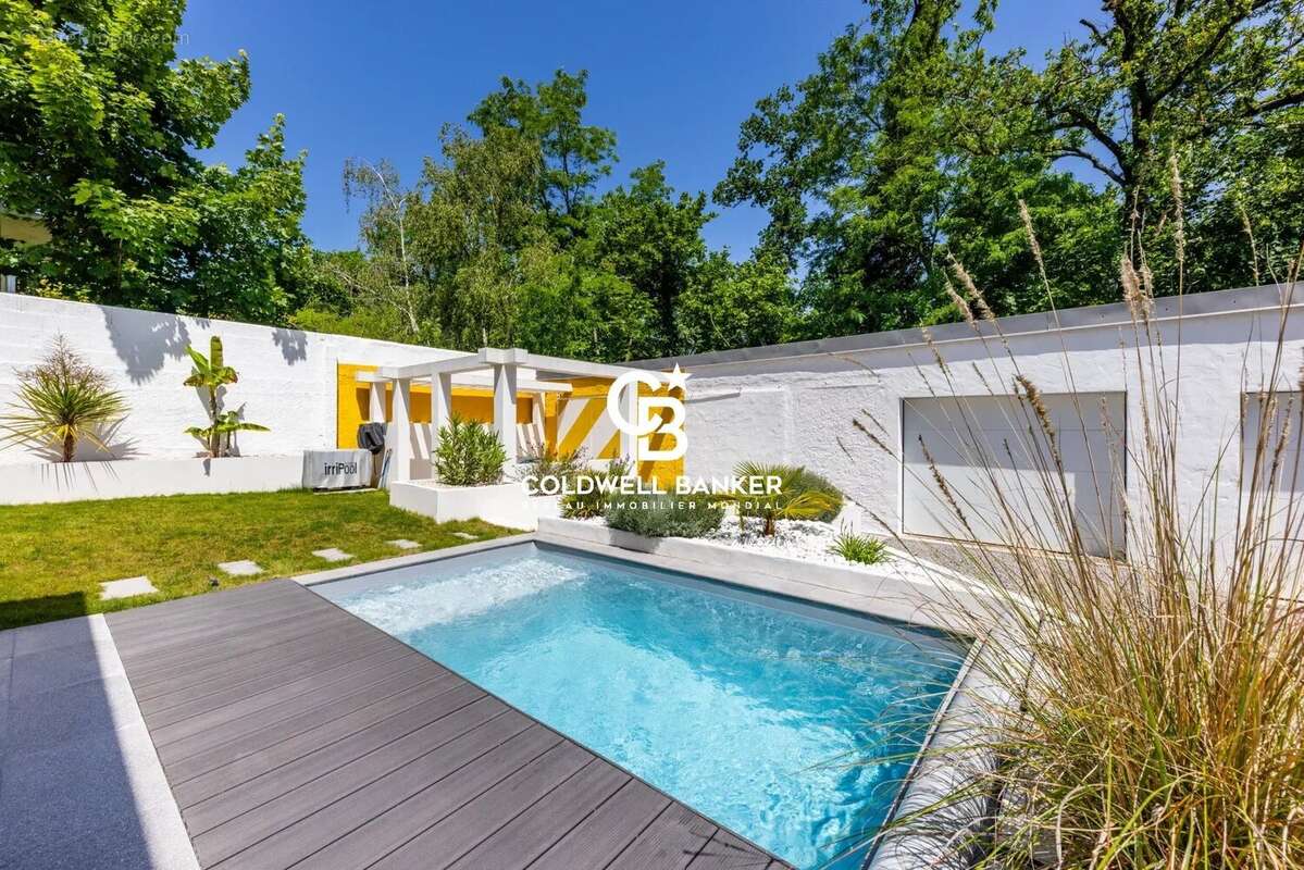 Nantes proce maison annees 5o rehabilitee - photo 4