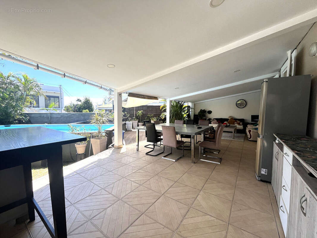 Maison à SAINT-DENIS