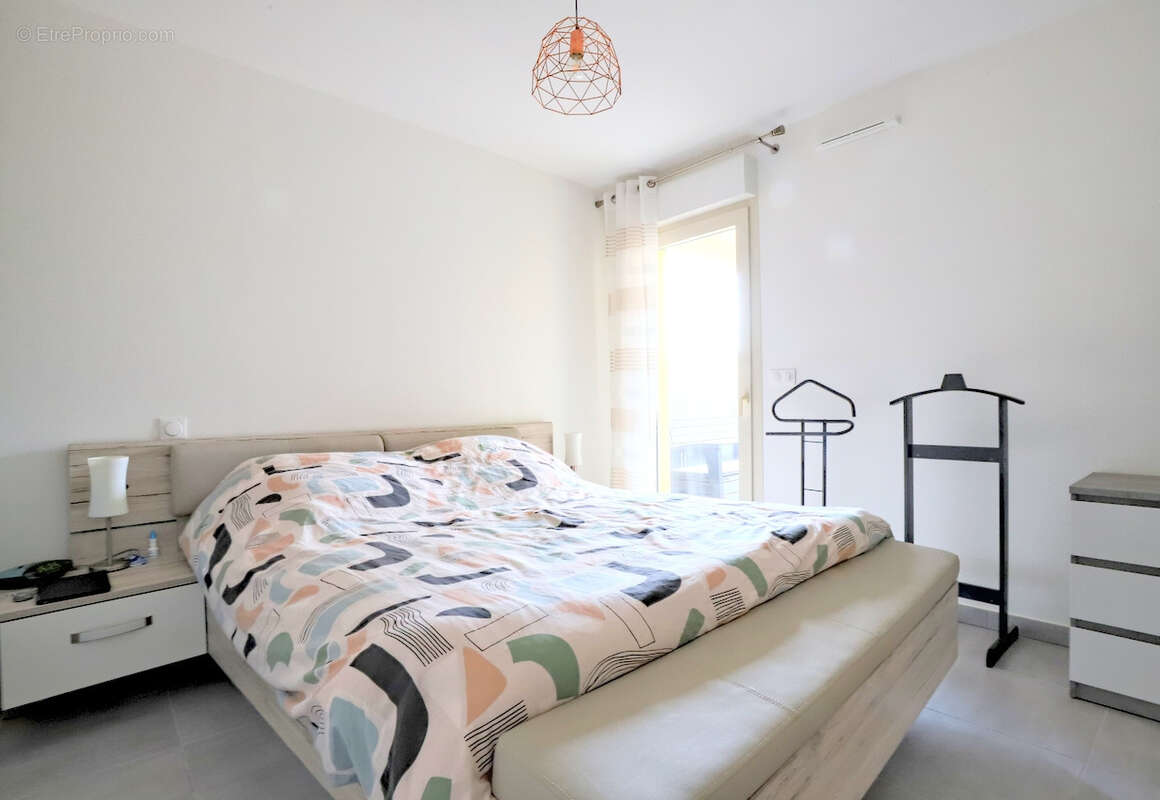 Appartement à HYERES