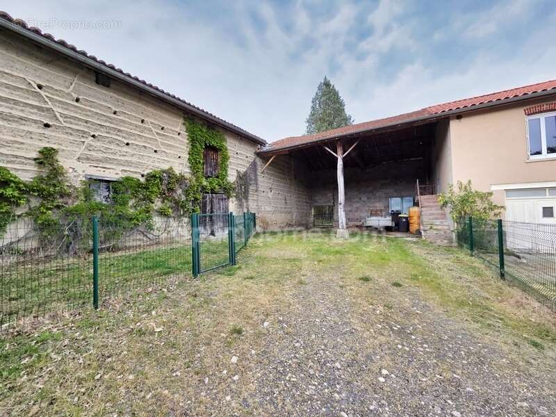 Maison à LEZOUX