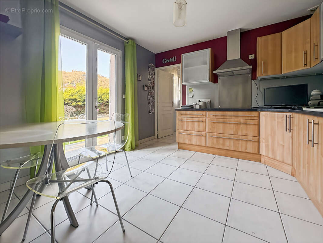 Maison à SAINTE-COLOMBE