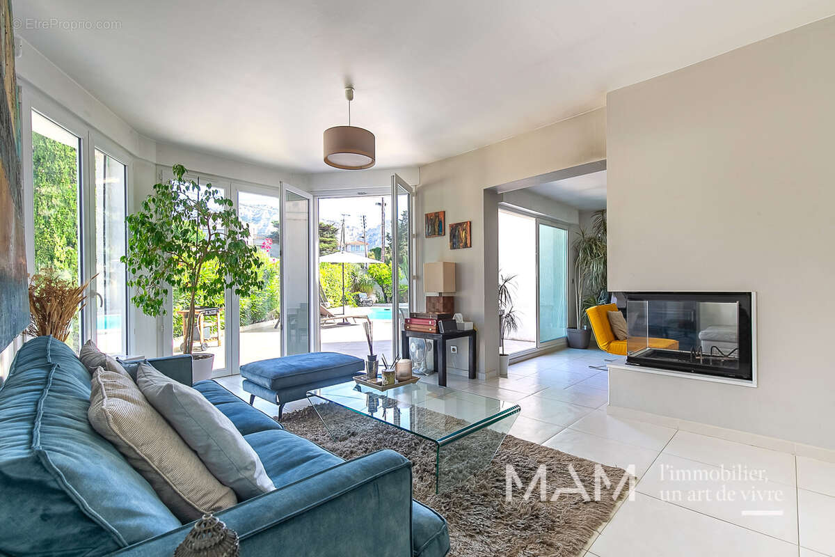 Maison à MARSEILLE-8E