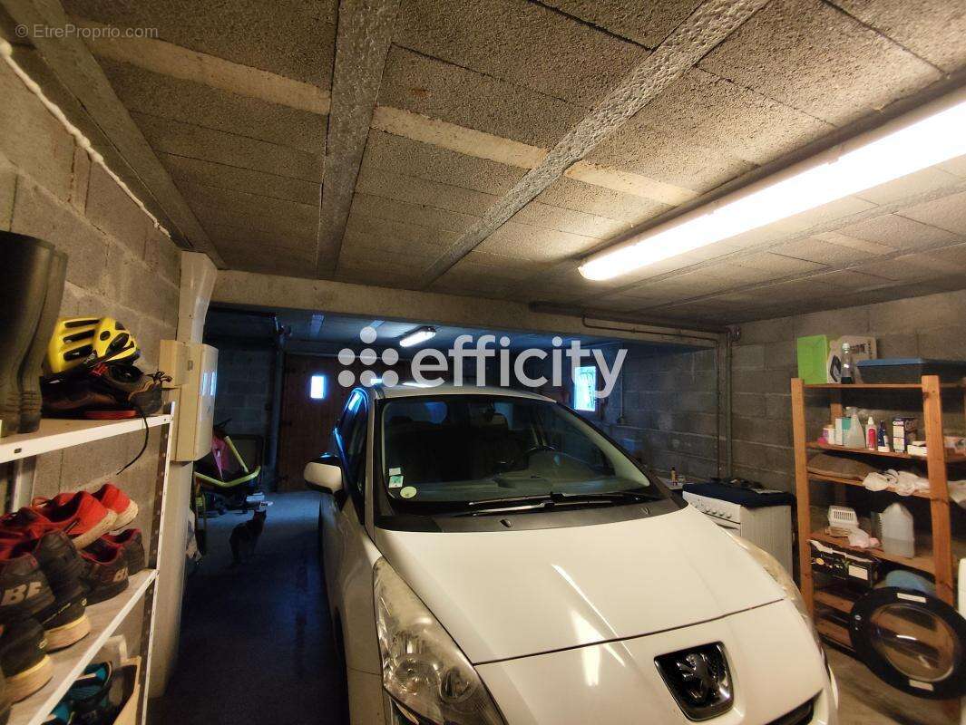 Maison 161 m² à Saint-Romain-D'ay  - photo 22
