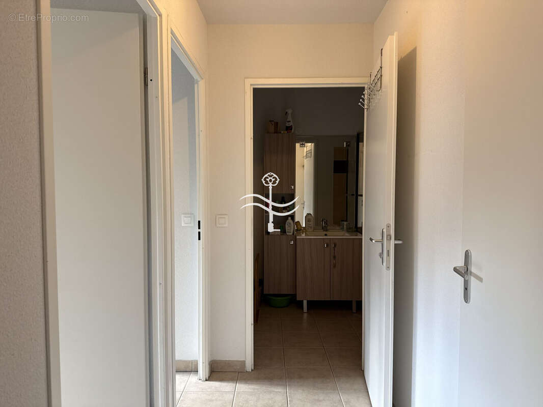 Appartement à LA RIVIERE-SAINT-SAUVEUR