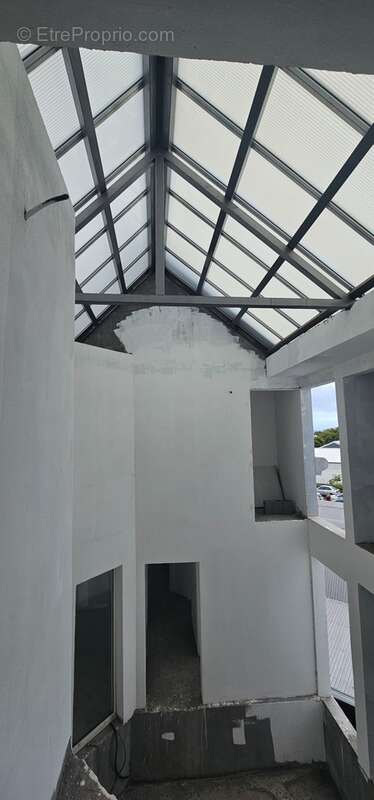 Immeuble à rénover LE PORT 252m² - photo 3