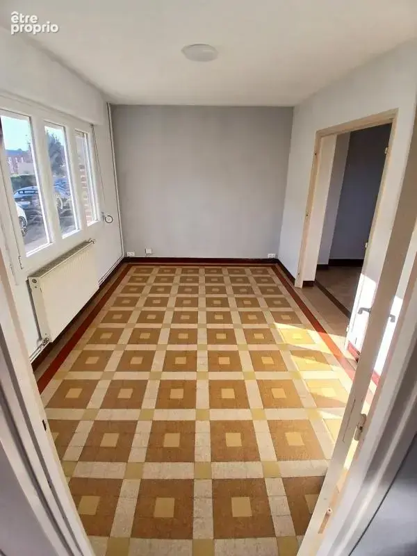 Maison mitoyenne 73 m2, 3 chambres, garage et dépendance - photo 7