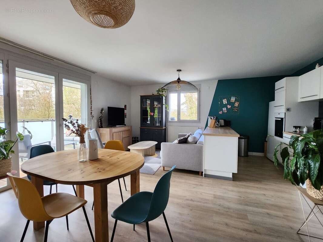 Appartement à MEYTHET