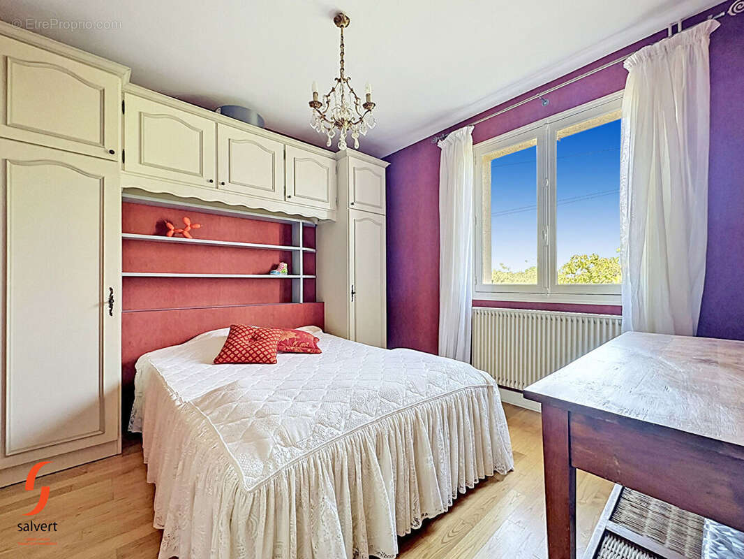 Maison à PREMILHAT