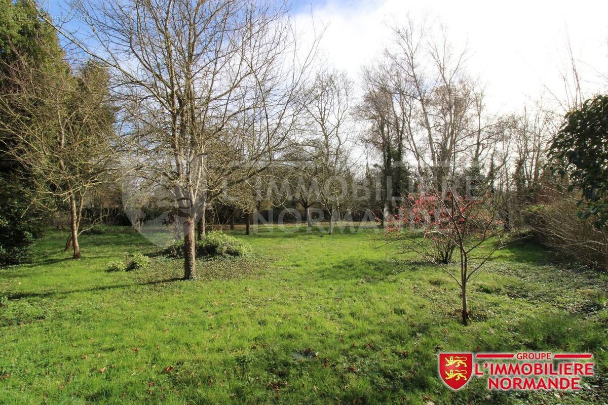 Terrain à LE VAUDREUIL