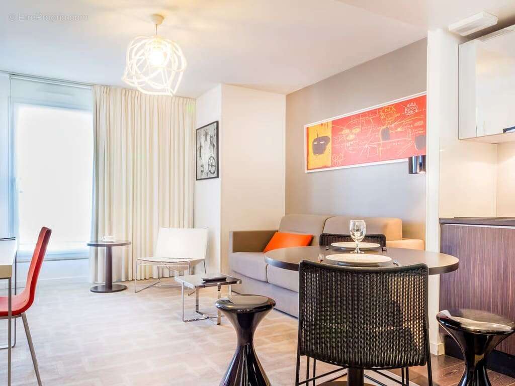 Appartement à MARSEILLE-5E