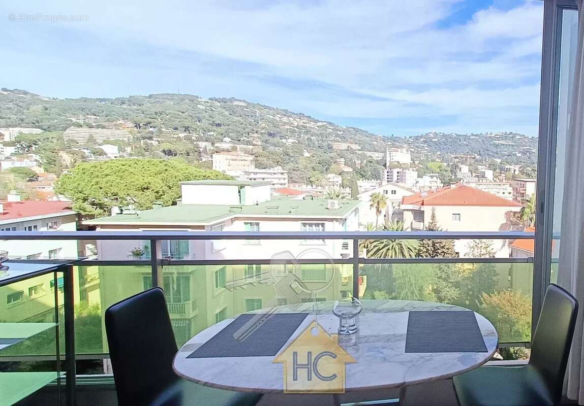 Appartement à CANNES