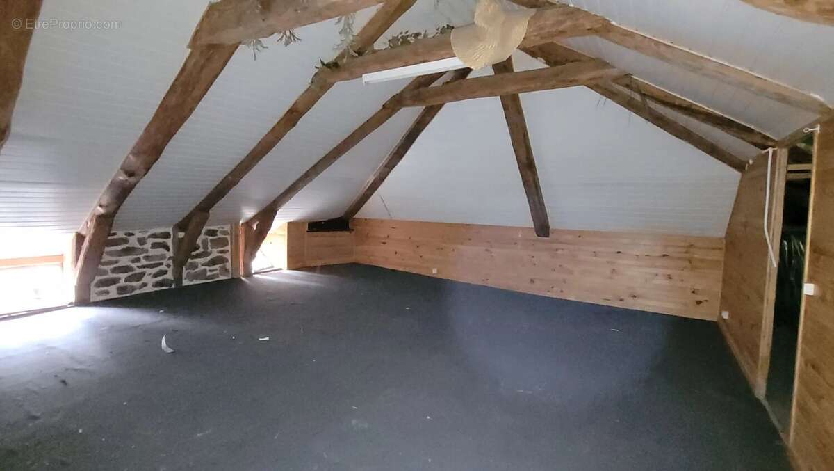 Maison à LES VASTRES