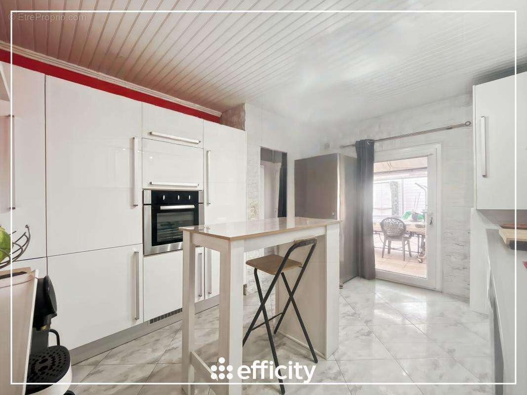 Maison à GRETZ-ARMAINVILLIERS