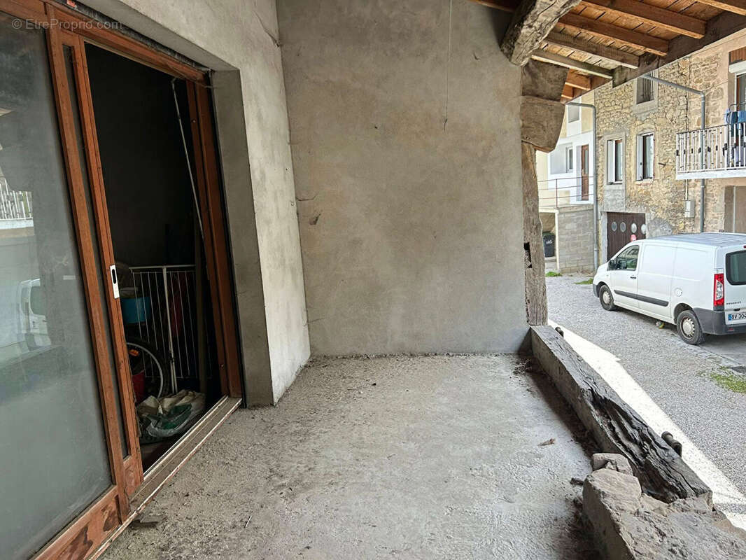 Maison 100m² à saint-jean-le-vieux - photo 10