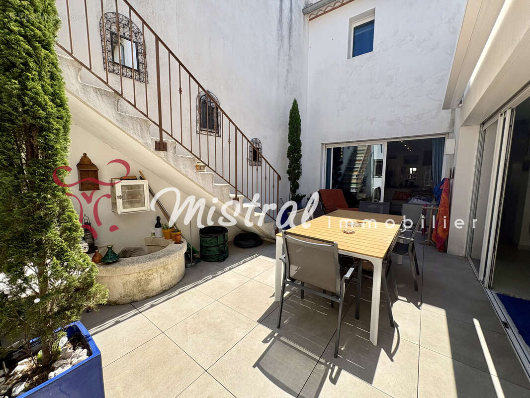 Vente maison de village aigues mortes intra muros - photo 21