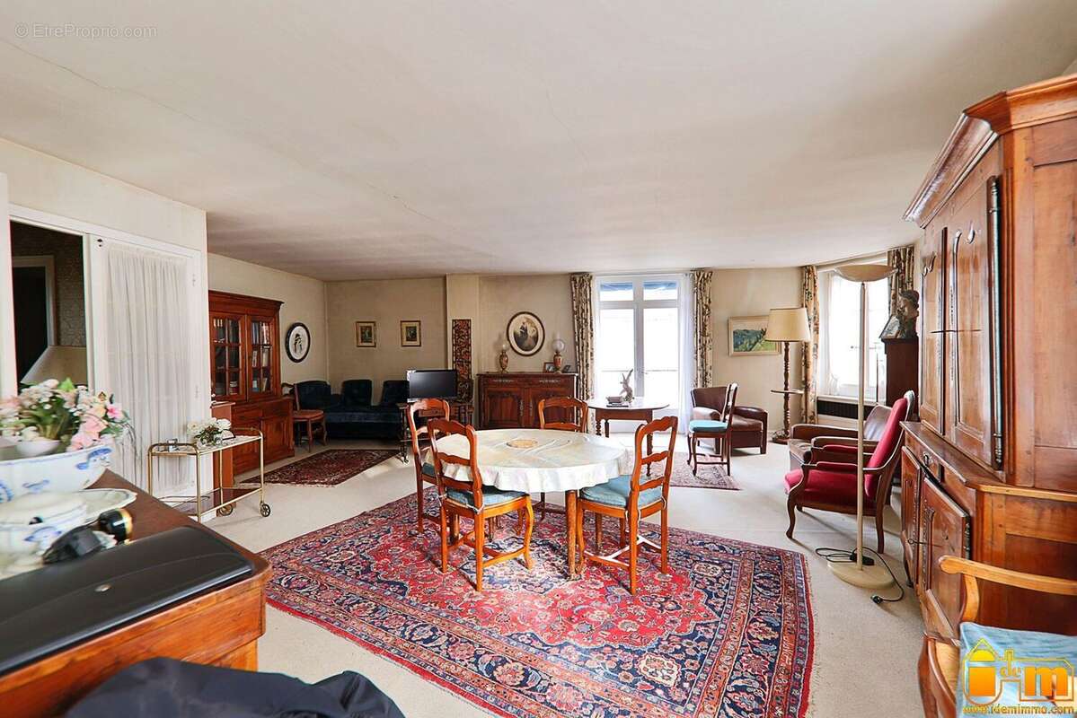 Appartement à MEREVILLE