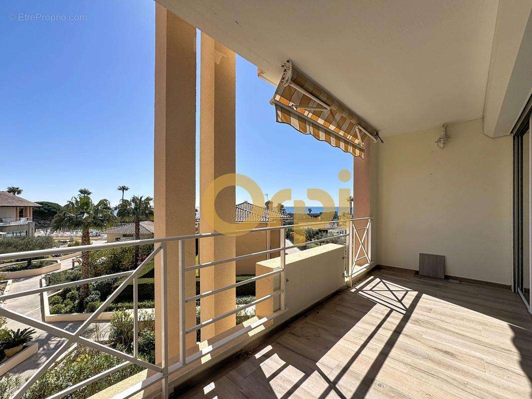 Appartement à FREJUS