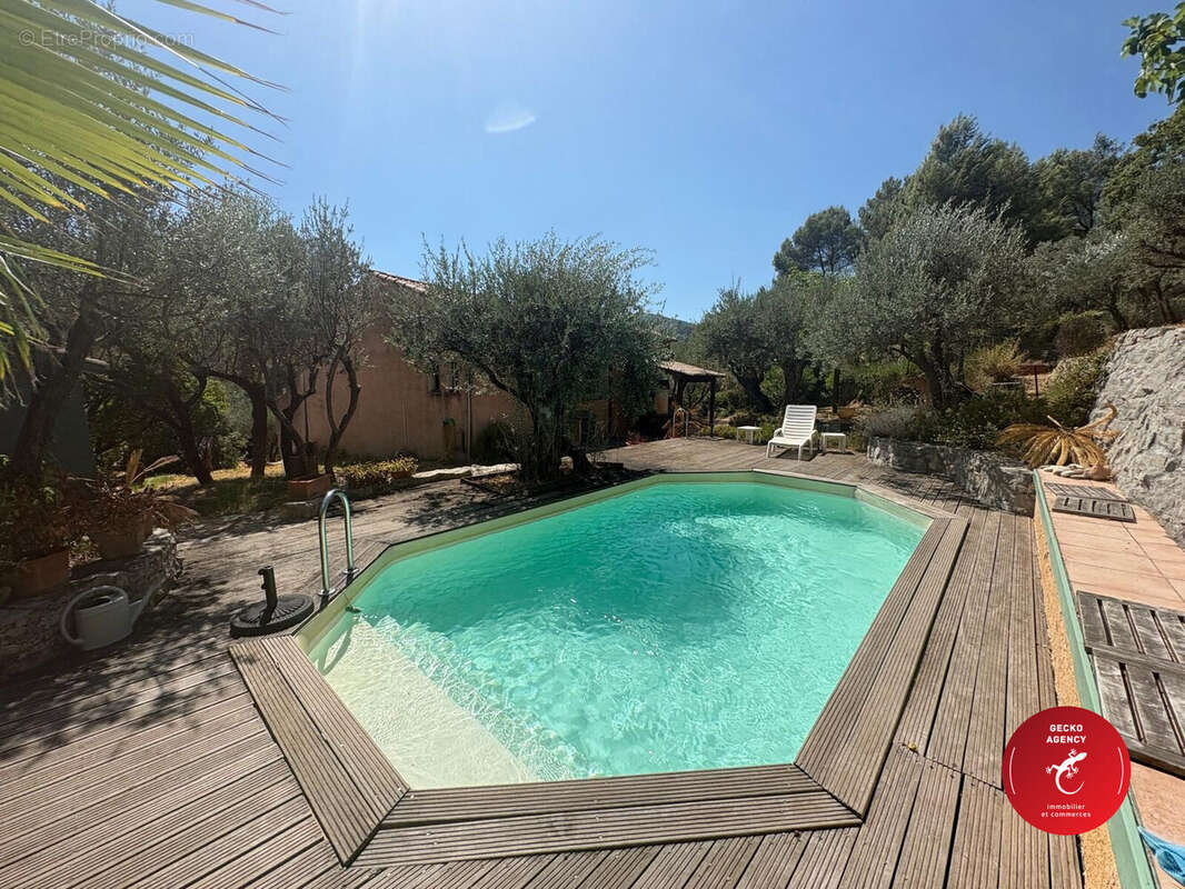 Maison 81 m² à Figanieres  - photo 4