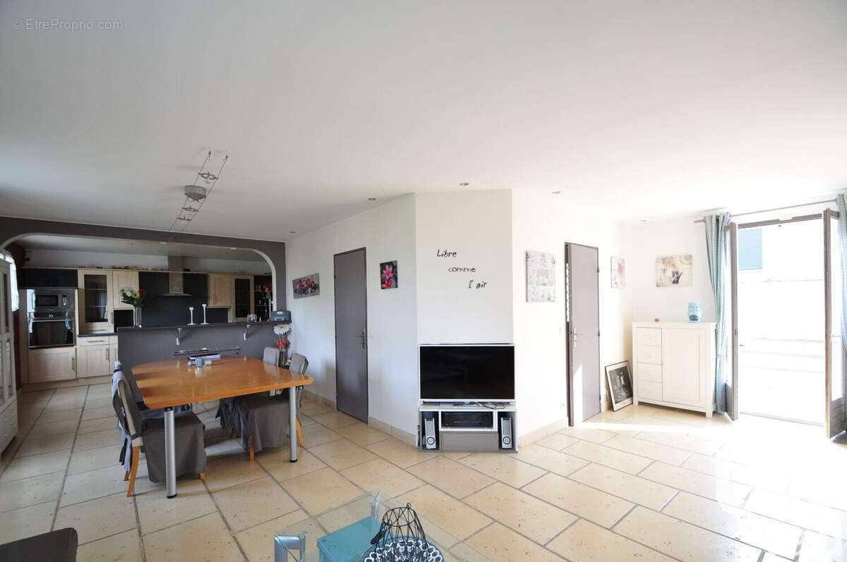 Photo 5 - Maison à MONTEVRAIN