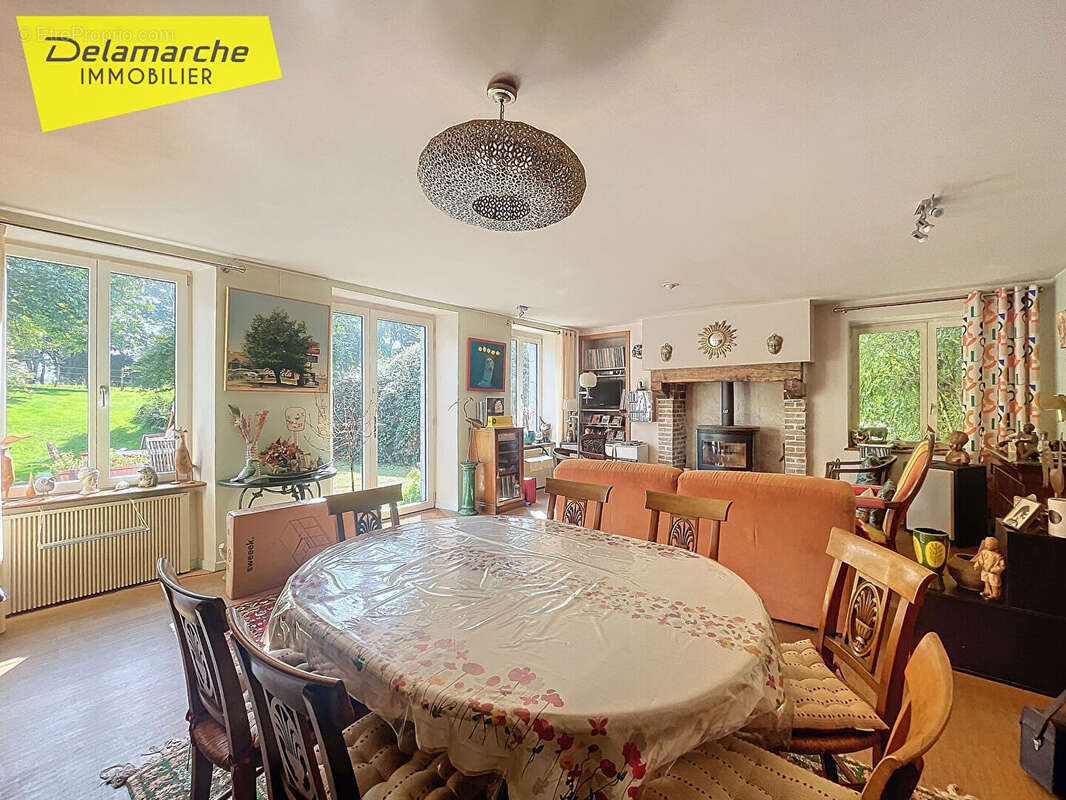 A vendre maison Bricqueville Sur Mer 6 pièces avec dépendances - photo 6