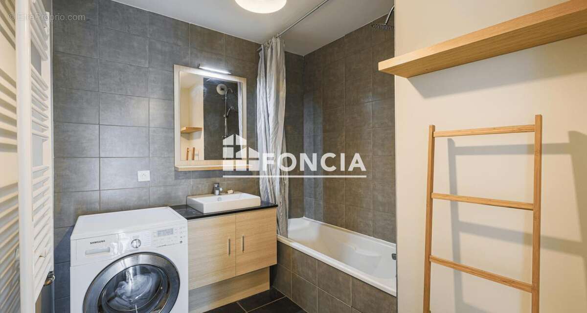 Appartement à GRENOBLE