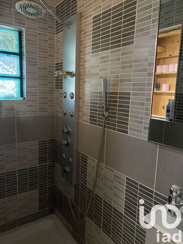 Photo 9 - Maison à ETREPAGNY