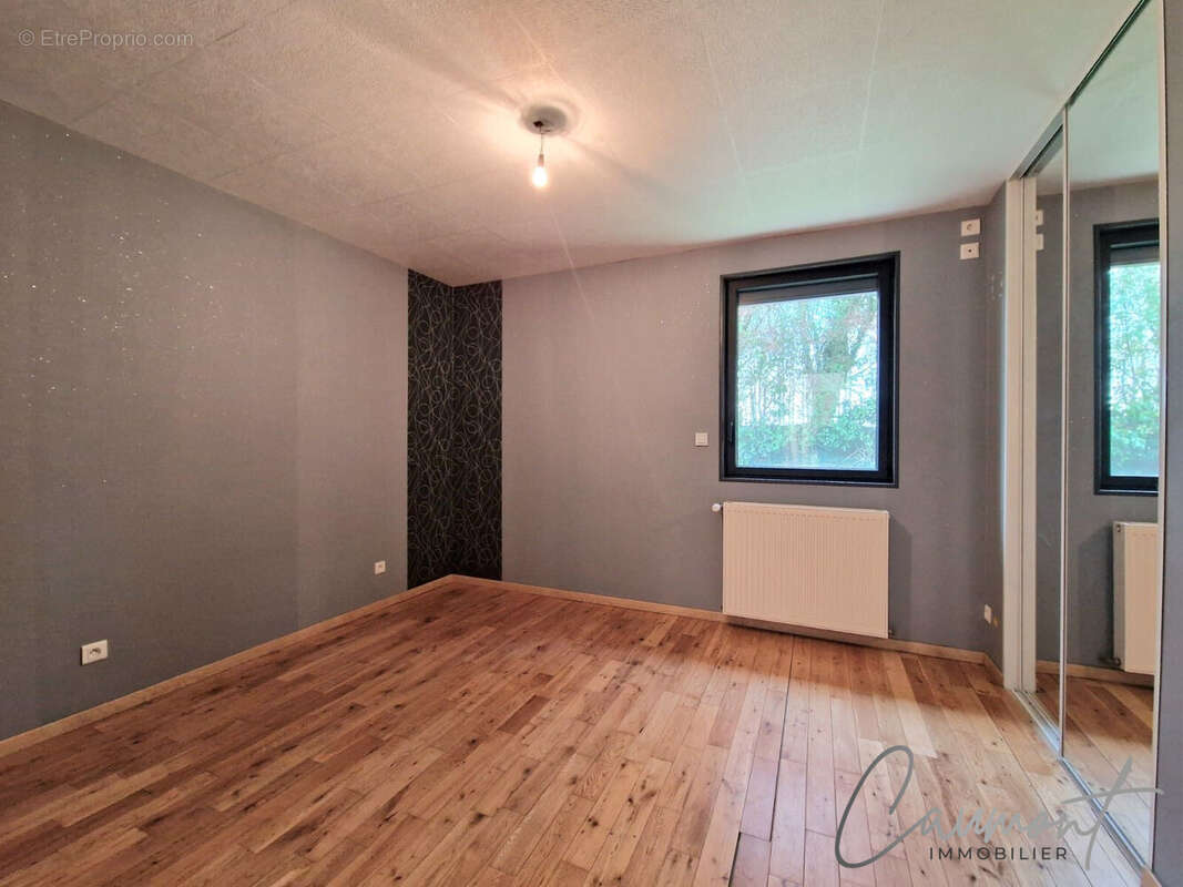 Maison à BAONS-LE-COMTE