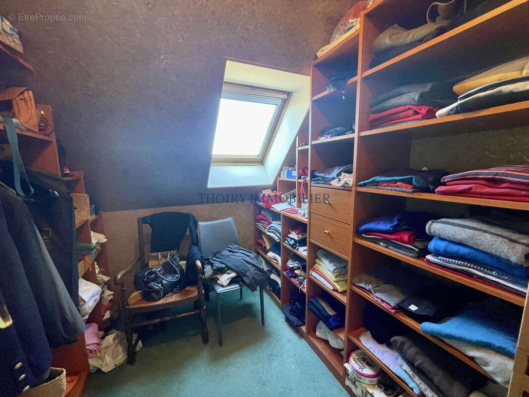 Maison à MONTFORT-L&#039;AMAURY