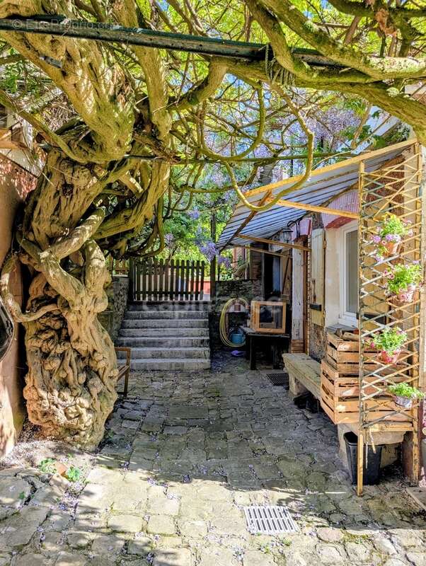 Maison de caractère, jardin et beaux volumes à Corbeil - photo 4
