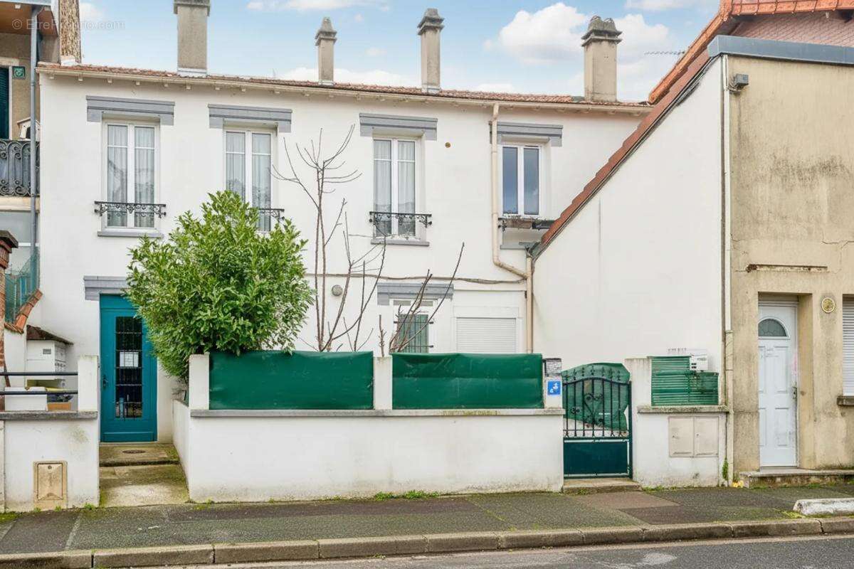 Appartement à MAISONS-ALFORT