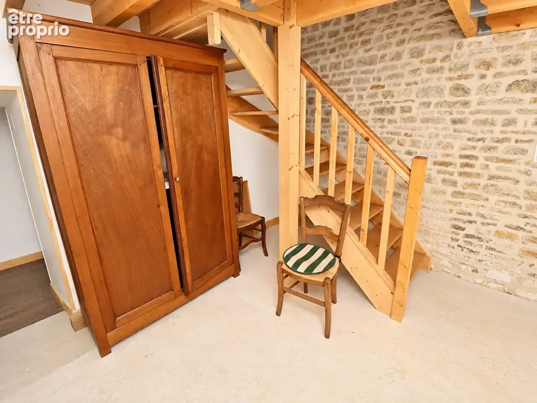 Ensemble immobilier de 3 maisons - Environ 253 m² habitables - 7 chambres - Terrain arboré de 2 790 m²  - 3 garages - Toitures r - photo 6