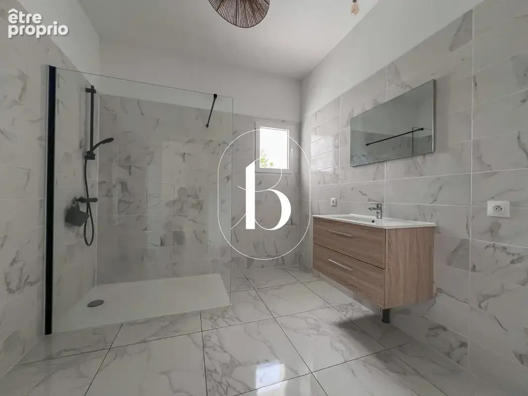 Maison 4 pièces 110 m² à vendre à Ruoms (07120) - photo 17