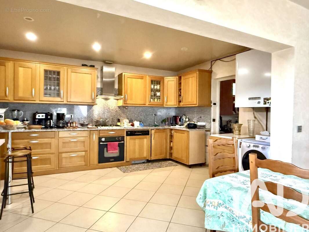 Photo 4 - Maison à MORANGIS