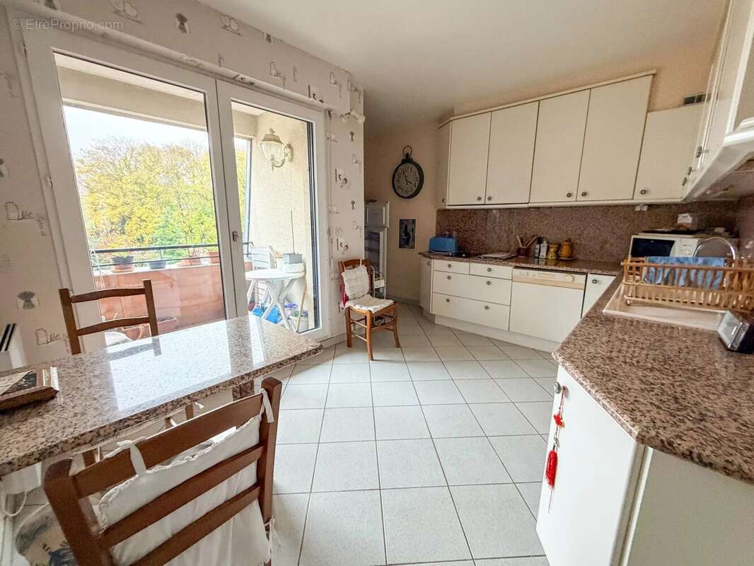 Appartement à LE RAINCY