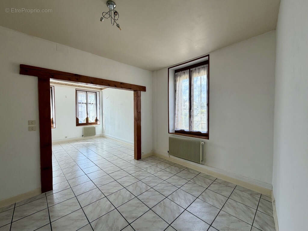 Maison 5 pièce(s)- 131m² - vivier-au-court - photo 7